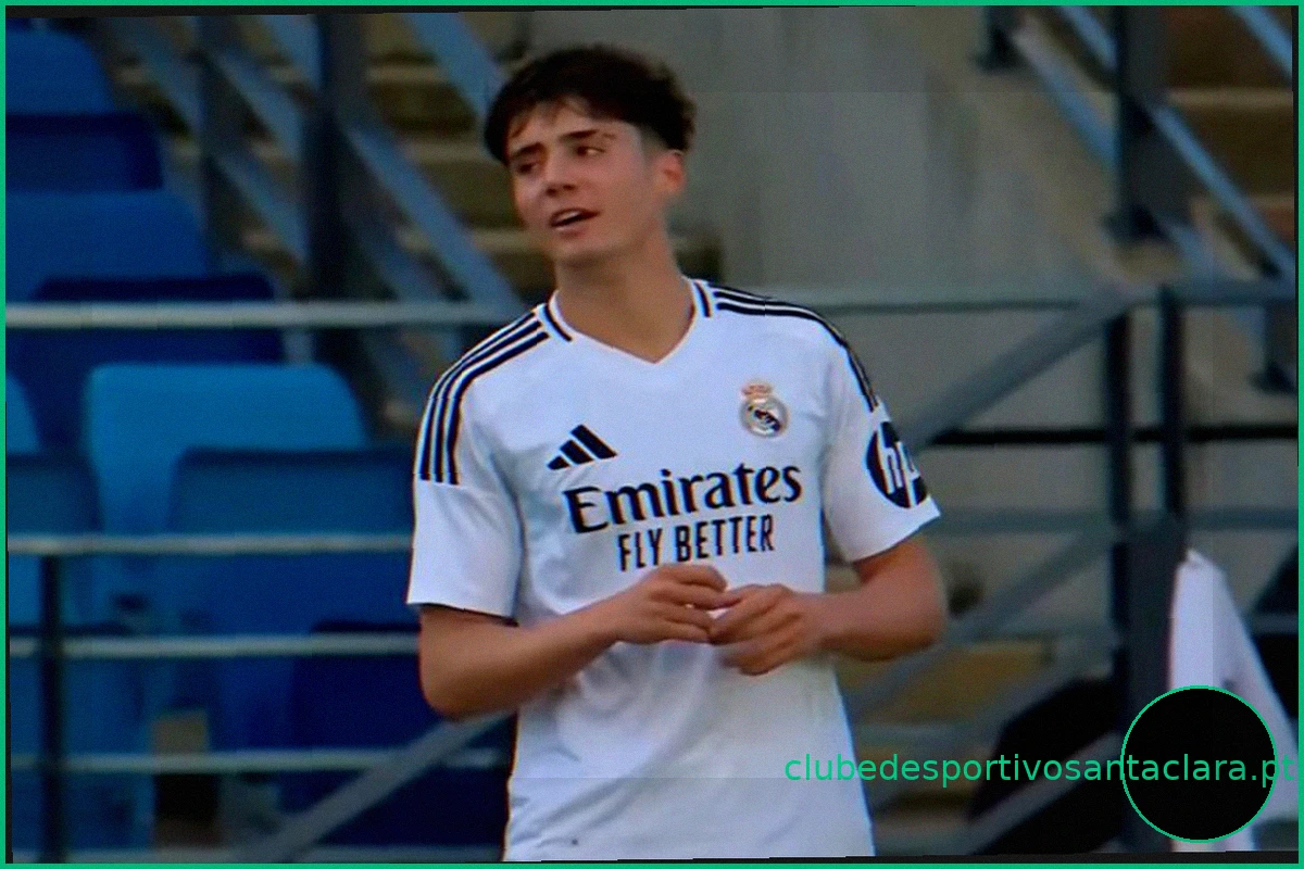 Victor Valdepenas: Novo Defesa da Fiorentina Chega Hoje