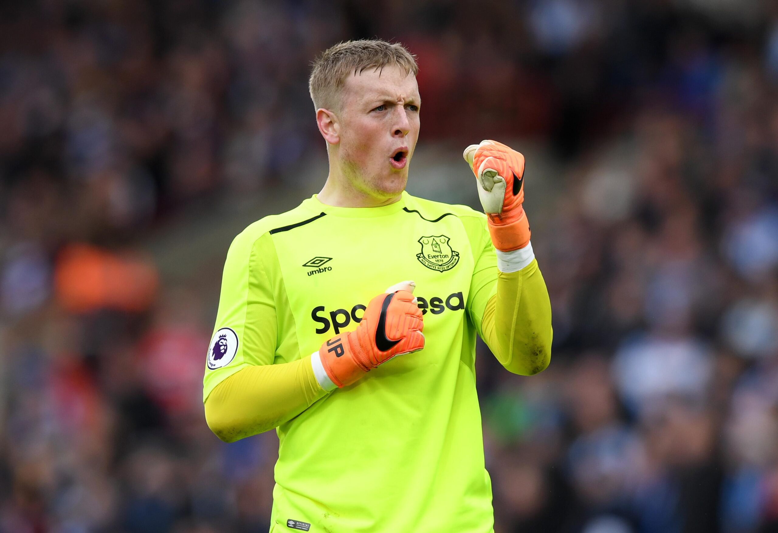 Preview Everton looking to sign £300k-a-week PL winner with same agent as Pickford