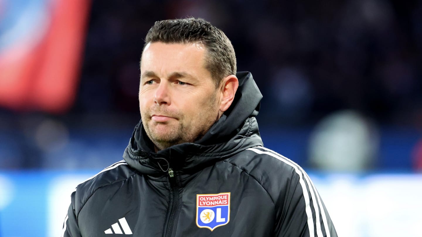 Preview Pierre Sage Lidera Corrida para Treinador do RC Lens