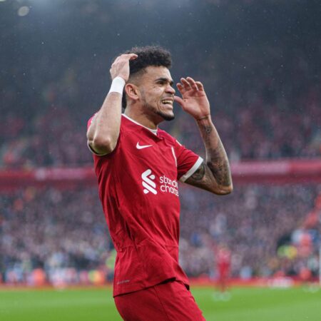 Liverpool de olho em talento rápido da Premier League por £35M que pode substituir Diaz