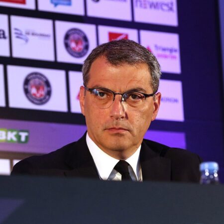 Toulouse Define Nomes para Substituir Damien Comolli