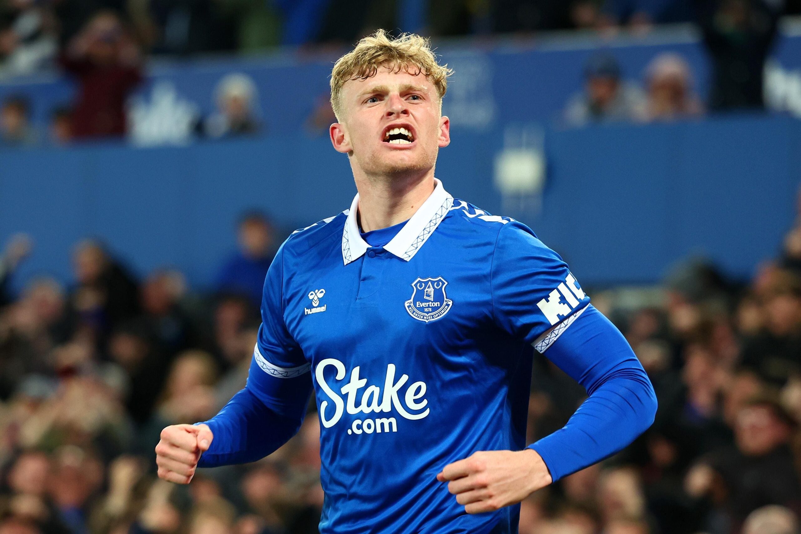 Preview Jogador de £60m Prefere Man Utd em Vez de Arsenal Enquanto INEOS Inicia Conversas