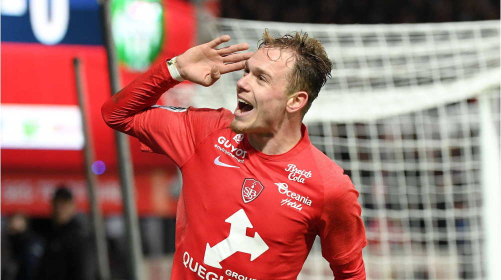 Preview Irvin Cardona ruma em definitivo ao Saint-Étienne