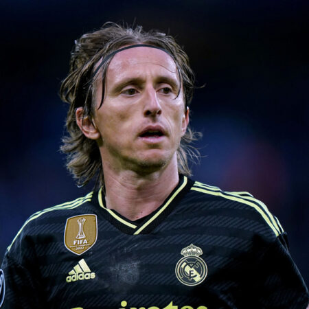 Mercado do Milan: Modric a Caminho? Reijnders Vendido por 55 Milhões