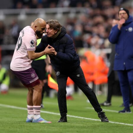 Man Utd prepara oferta de £13 milhões por ano para atrair Bryan Mbeumo