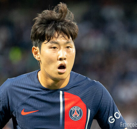 Al-Nassr Inicia Conversas com o PSG por Lee Kang-in