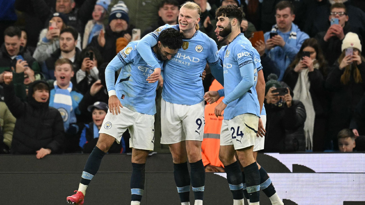 Preview Manchester City prepara surpreendente investida por guarda-redes do Chelsea de £35 mil semanais