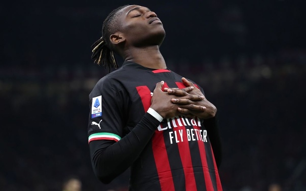 Preview Rafael Leão, alvo dos próprios adeptos e do Bayern Munique