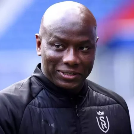 Samba Diawara não continuará no comando técnico do Reims