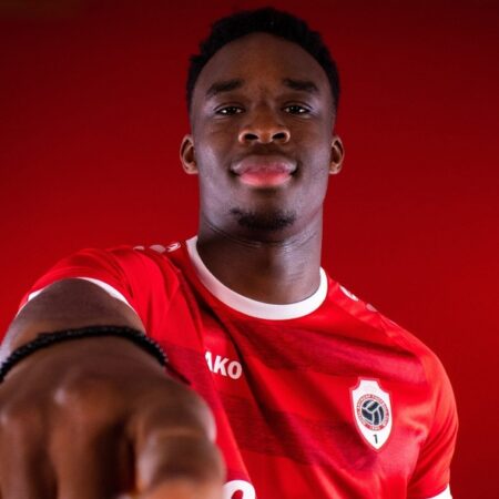 RC Strasbourg contrata Pape Demba Diop ao Zulte Waregem