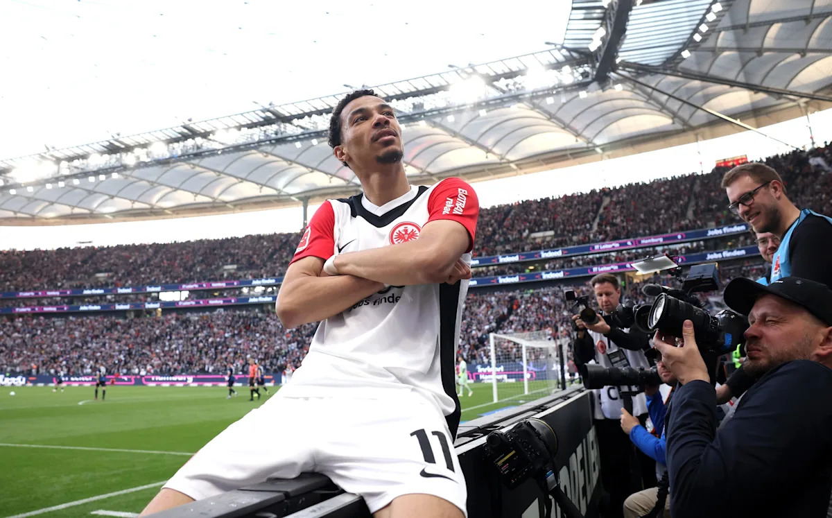 Preview United Busca Estrela: Contactos por Hugo Ekitike, ‘Novo Mbappé’