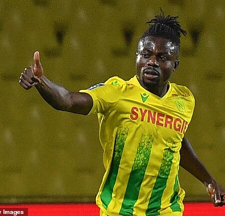 Paris FC Faz Oferta por Moses Simon