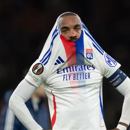 Lyon Despromovido para a Ligue 2 após Reunião com a DNCG