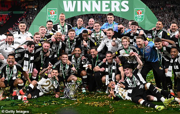 Preview Newcastle e PIF em contacto para contratar vencedor da Liga dos Campeões de £300 mil por semana