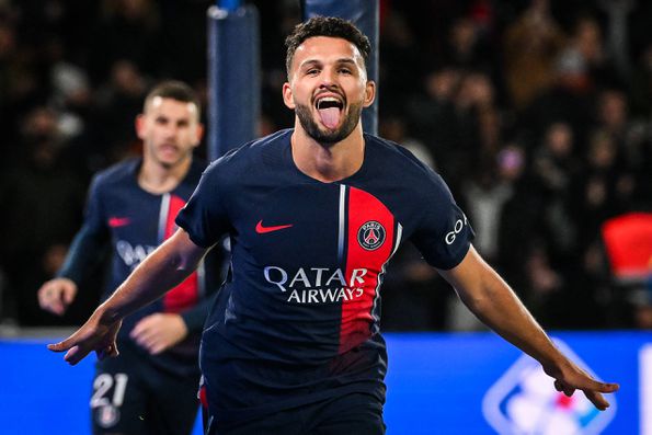 Preview Extremo com 15 golos pretendido pelo PSG não descarta juntar-se ao Tottenham