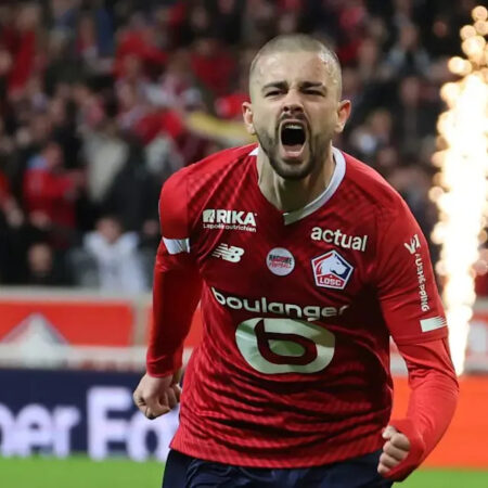 Clubes Italianos De Olho em Zhegrova do Lille