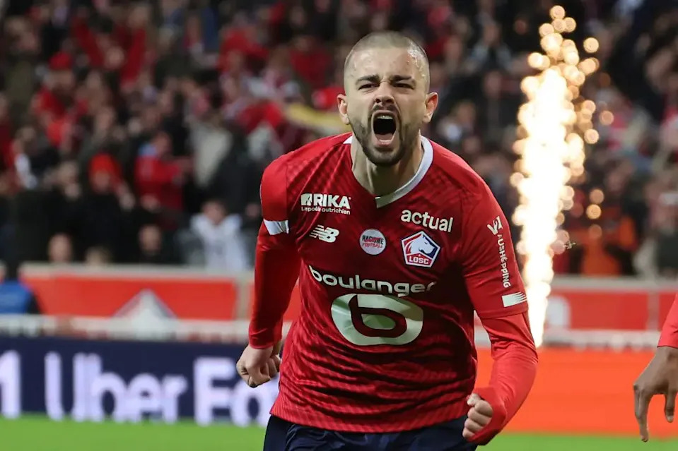 Preview Clubes Italianos De Olho em Zhegrova do Lille