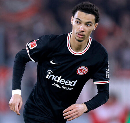 Eintracht Frankfurt ‘Assume’ Saída de Ekitike, Alvo do Liverpool