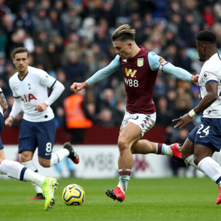 Tottenham demonstra interesse numa estrela do Aston Villa