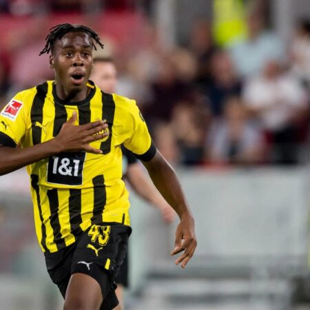 Chelsea confirma contratação de Bynoe-Gittens por 48 milhões de libras