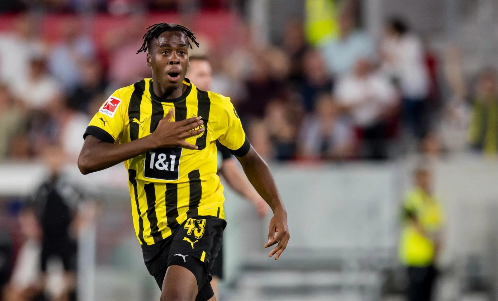 Preview Chelsea confirma contratação de Bynoe-Gittens por 48 milhões de libras
