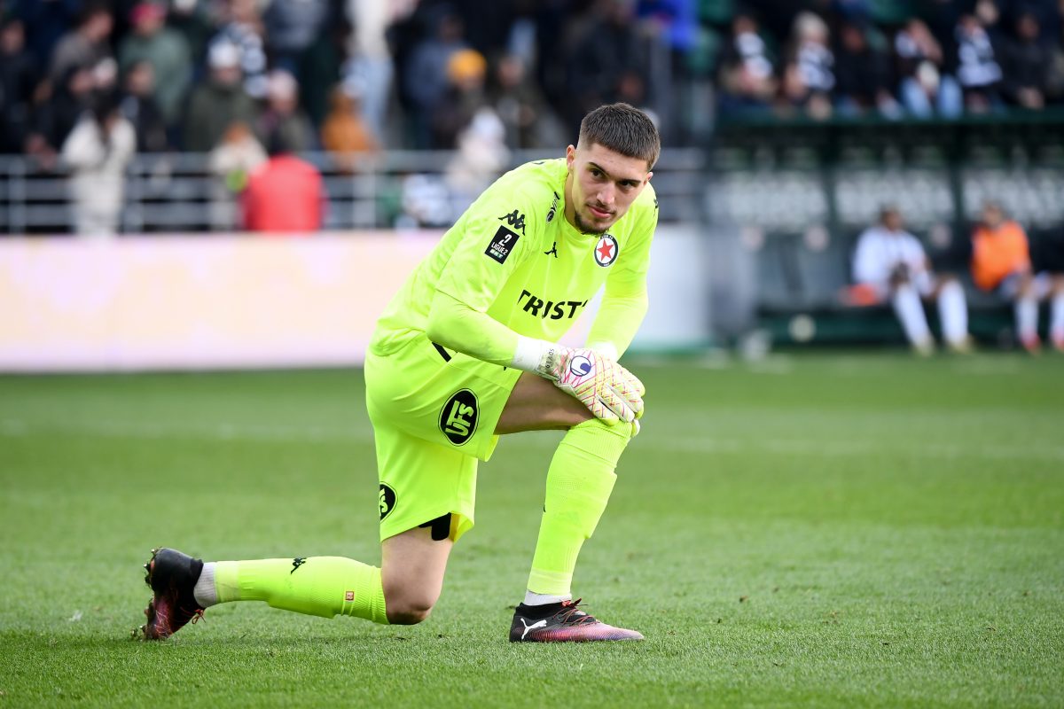 Preview Robin Risser completa transferência para o Lens