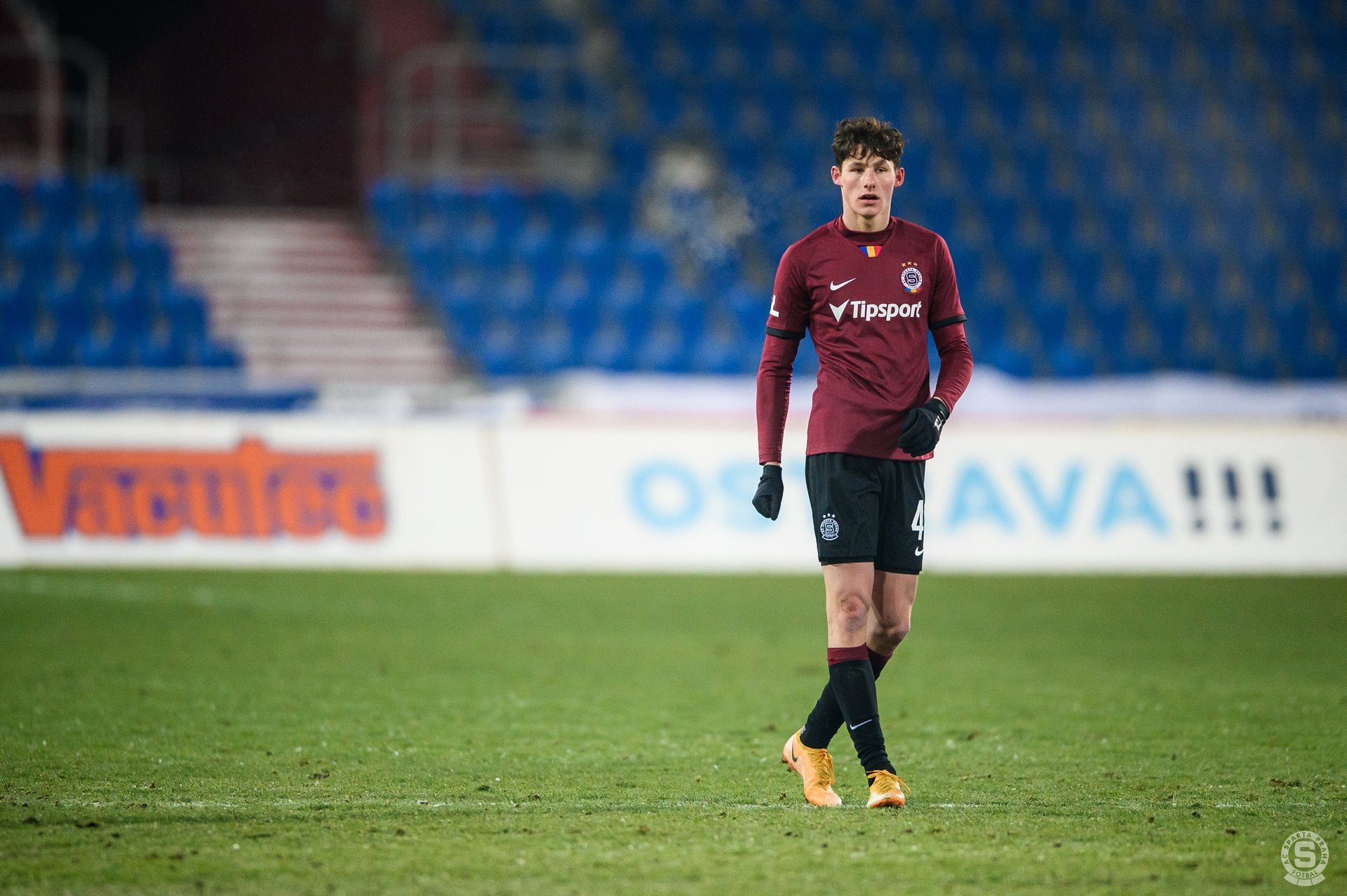 Preview Bologna garante primeiro reforço de verão: Martin Vitik oficializado