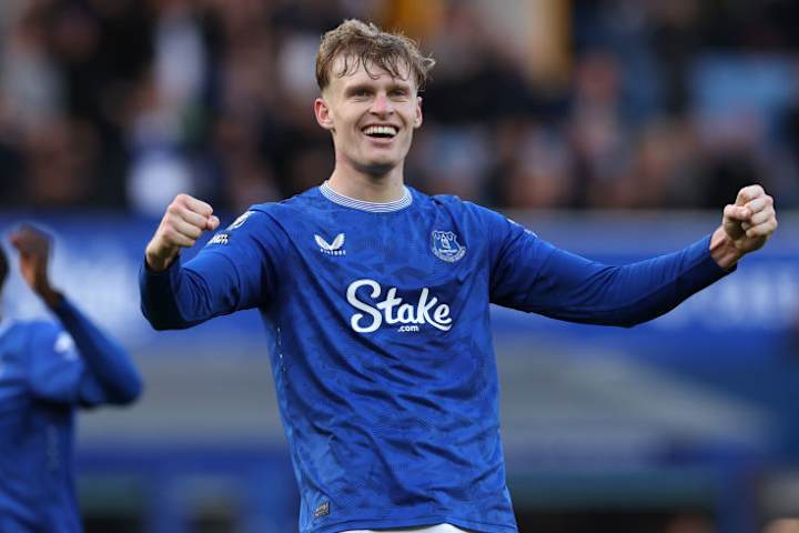 Preview Everton Pronto para Oferecer Mais de £5M para Contratar Nova Estrela com o Mesmo Agente que McNeil