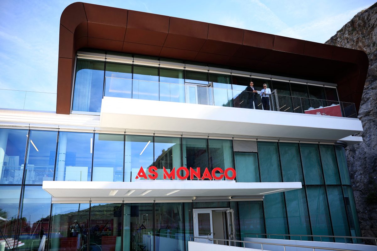 Preview AS Mónaco reforça formação com Oumar Konaté