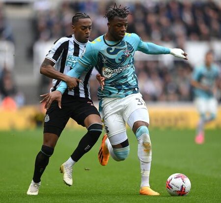 Southampton pode estender contrato de Bella-Kotchap até 2027 no meio de ligações com a Bundesliga