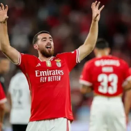 Orkun Kokçu transfere-se para o Besiktas