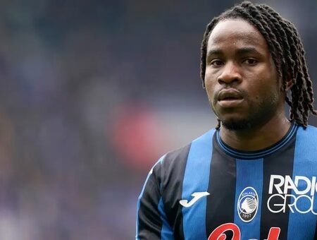 Arsenal de olho em Ademola Lookman como parceiro ideal para Eberechi Eze