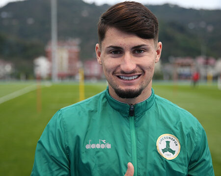 Borja Sainz Oficialmente Dragão