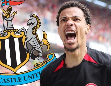 Newcastle United quer contratar Hugo Ekitike