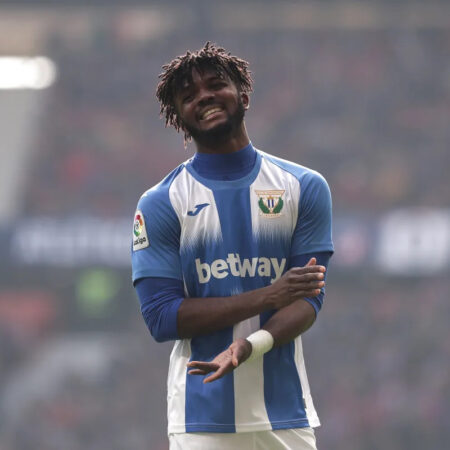 Chidozie Awaziem de Regresso ao Nantes: Uma Nova Esperança