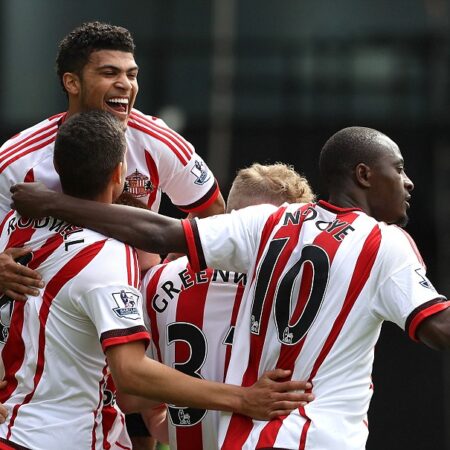 Sunderland Procura Reforços Significativos para a Premier League