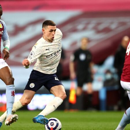 Aston Villa interessado em estrela internacional de 21M€ apesar de negociações com o Man City