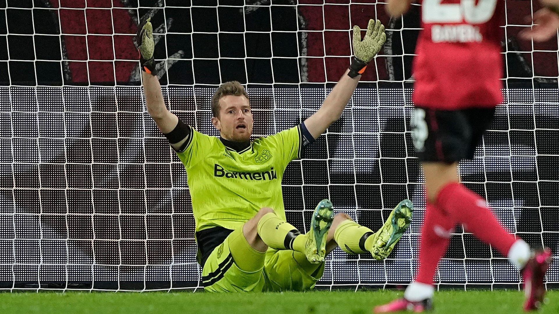 Preview AS Monaco em Negociações Avançadas por Lukas Hradecky do Bayer Leverkusen