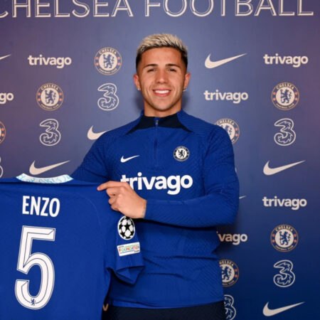 Talento “Imenso” de £52M Quer Juntar-se ao Chelsea: Uma Combinação Perfeita com Simons?
