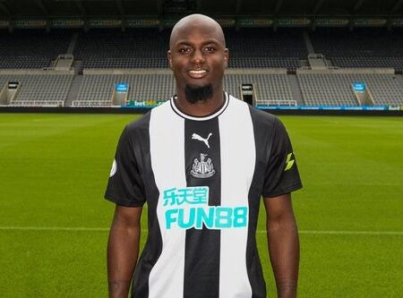 O Newcastle Considera a Contratação do Atacante “Incrível” de £80 Milhões