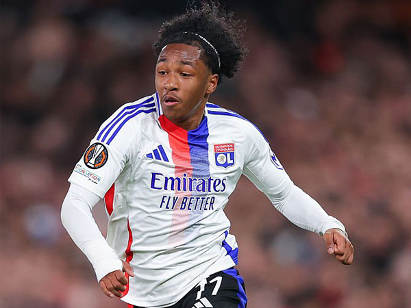 Preview Malick Fofana Prioriza Clube da Liga dos Campeões Apesar do Interesse do Everton