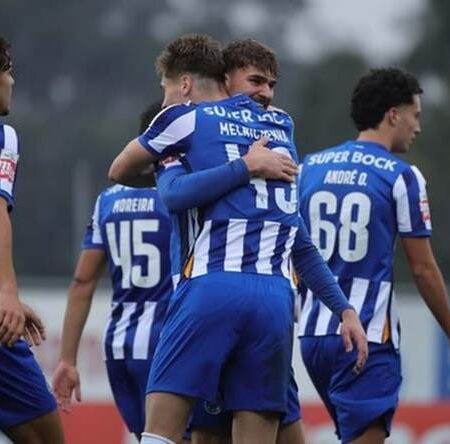 FC Porto Otimiza Plantel: Três Jovens Promessas Voltam à Equipa B
