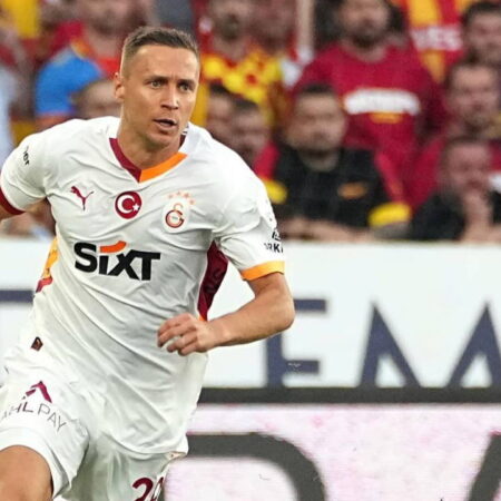 Rennes Perto de Contratar Przemyslaw Frankowski do Galatasaray