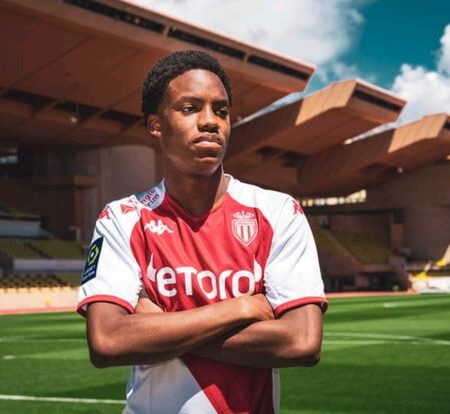 Lucas Michal do Mónaco Atrai Interesse da Ligue 1