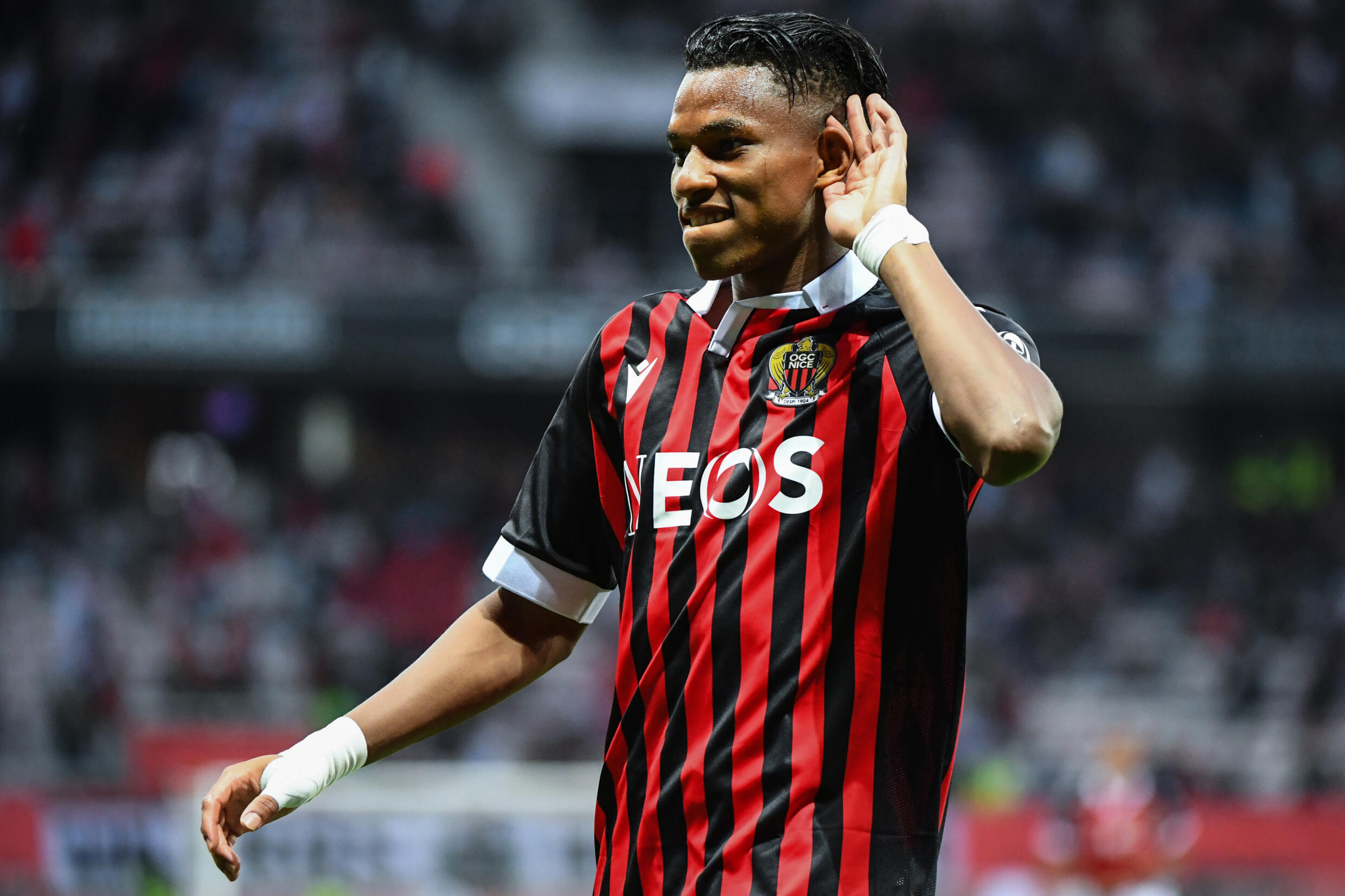 Preview OGC Nice: Futuro de Hicham Boudaoui em Aberto