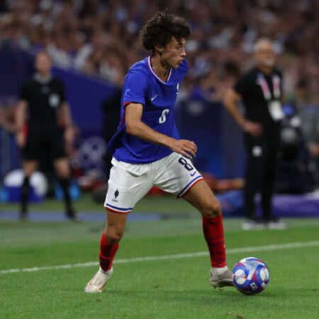 Bayer Leverkusen Lidera a Corrida pela Contratação de Maghnes Akliouche do AS Monaco