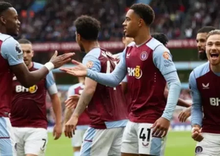Aston Villa Busca Reforçar o Ataque com Jogador Chave da Premier League