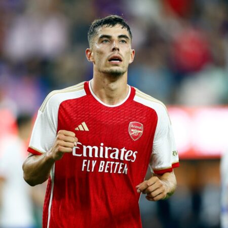 Arsenal Busca Solução para a Lesão de Havertz: Um Reforço de Classe Mundial na Mira