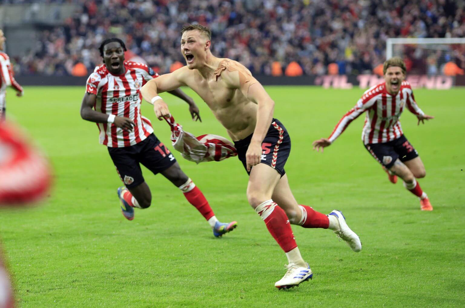 Preview Más Notícias para Ballard: Sunderland prepara nova proposta por talento “inacreditável” de £24M