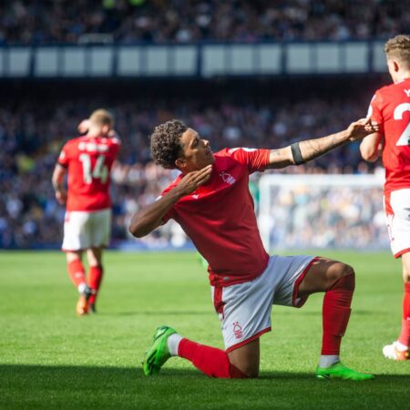 Новое предложение Ноттингем Форест за Сунгуту Магасса: Битва с Вест Хэмом